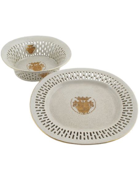 Centro de mesa de porcelana. Centro labrado con plato 29cm -Infantas