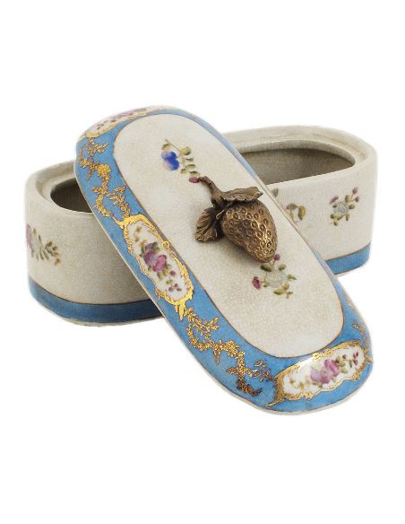 Boîte en porcelaine: Boîte ovale à anse fruit 22cm avec bronze -Milady