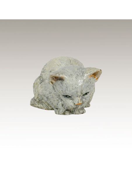 Sculpture en bronze: Chat couché observant peint