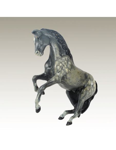 Escultura de bronce. Caballo encabritado pintado estilo Viena