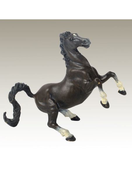 Escultura de bronce. Caballo encabritado pintado estilo Viena