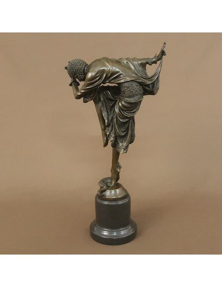 Sculpture en bronze: Femme Art déco "La danseuse d'Ankara" -Pat. brune