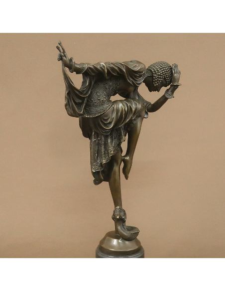 Sculpture en bronze: Femme Art déco "La danseuse d'Ankara" -Pat. brune