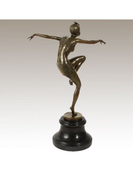 Sculpture en bronze: Femme Art déco "Con Brio" -Patine brune