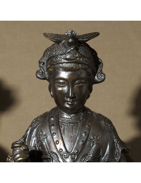 Figura de bronce. Emperadores chinos Dinastía Qing pareja