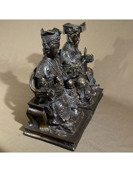 Figura de bronce. Emperadores chinos Dinastía Qing pareja