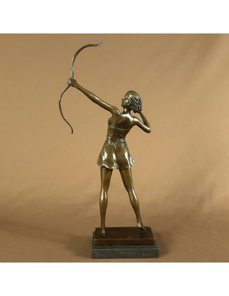Figura de Bronce. Diana cazadora