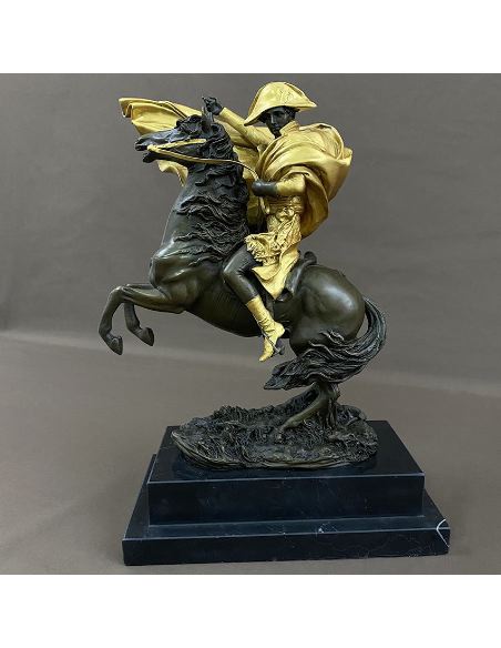Sculpture en bronze: Napoléon à cheval -Patine brune